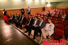 A nagykikindai Egység Művelődési Egyesület új épületének megtekintése