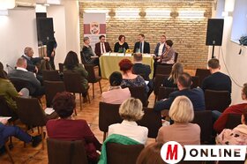 Az MNT Fordítás és identitás Európa nyelvei és kultúrái között című fordítástudományi tanácskozása Szabadkán