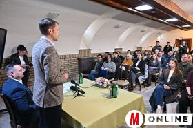 Diplomahonosítási szerződések aláírása Szabadkán