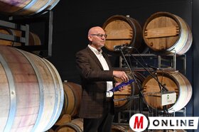 Fejlesztések Topolyán a Prosperitati Alapítvány támogatásával az A24 Assistance Kft.-ben és a Brindza Borászatban