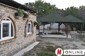 Gomboson és Doroszlón kampányolt a Vajdasági Magyar Szövetség
