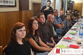 Gomboson és Doroszlón kampányolt a Vajdasági Magyar Szövetség