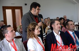 II médiatalálkozó