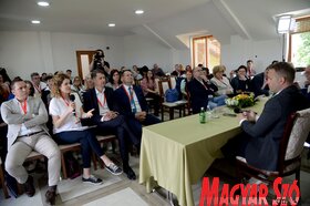 II médiatalálkozó