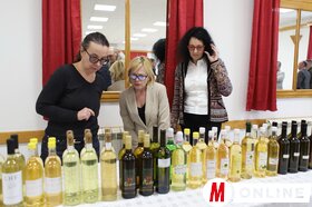 Jégtörő Mátyás-napi újbor verseny Bácsfeketehegyen