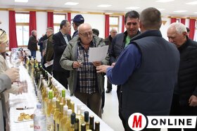 Jégtörő Mátyás-napi újbor verseny Bácsfeketehegyen