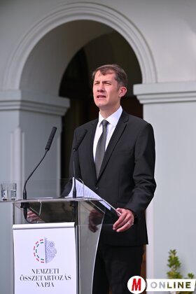 nemzeti összetartozas almafa Királyhalma