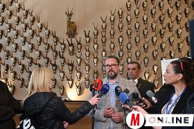 Maja Gojković és dr. Juhász Bálint látogatása a Vajdasági Vadászszövetség múzeumában Újvidéken