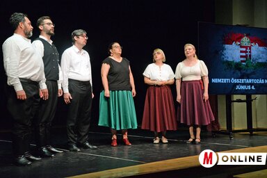 Megemlékezés a nemzeti összetartozás napjáról az újvidéki Petőfi Sándor MMK-ban