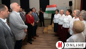 Megemlékezés a nemzeti összetartozás napjáról az újvidéki Petőfi Sándor MMK-ban
