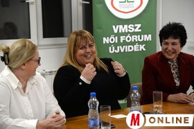 Mindennapi hősnőink, beszélgetős est a VMSZ Női Fórumának rendezésében