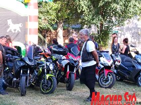 Motoros találkozó és családi nap Topolyán