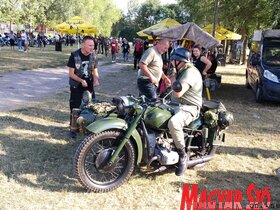 Motoros találkozó és családi nap Topolyán