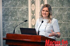 Szálláshelyek színvonalának fejlesztése Vajdaságban konferencia és kerekasztal-beszélgetés Palicson