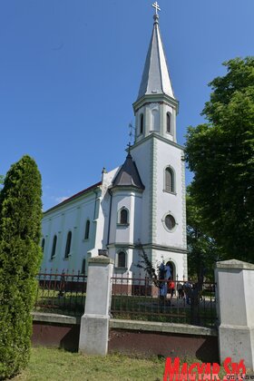 Tóthfalu templom