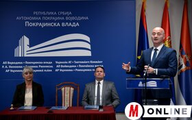 Szerződésaláírás a tanügyi dolgozók magyar nyelven történő pszichológiai pályaalkalmassági vizsgálatára