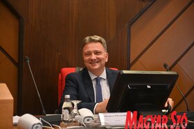 A médiatörvények újvidéki nyilvános közvitája