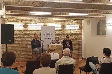 Antalovics Péter költővel Lennert Móger Tímea költő beszélgetett, fotó: Dér Dianna