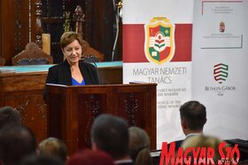 MNT osztondijasok szabadka