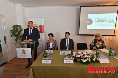 Ótos András