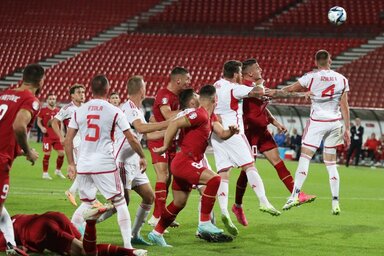 A két válogatott belgrádi mérkőzését üres nézőtér előtt játszotta, fotó: Mileta Mirčetić, Telegraf