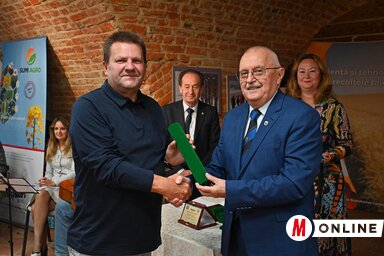 Ótos András a fődíj átvételének pillanatában (Ótos András felvétele)
