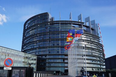 Az Európa Parlament strasbourgi épülete (Fotó: Pixabay)