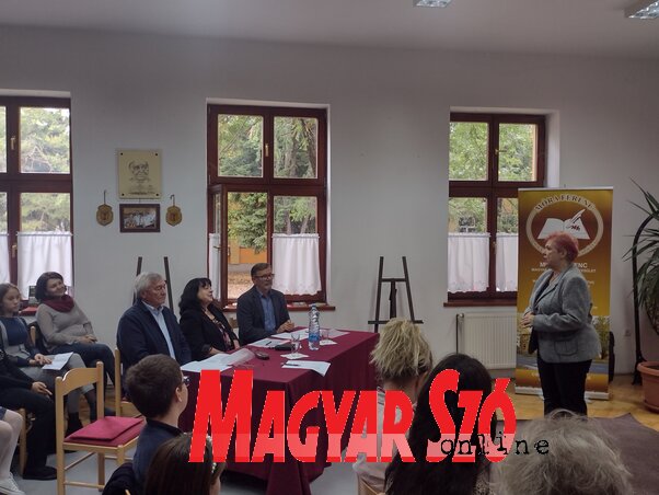 Tóth Lívia a megmérettetésen túl barátkozásra buzdította a fiatalokat (Balázs Andrea felvétele) Tóth Lívia a megmérettetésen túl barátkozásra buzdította a fiatalokat (Balázs Andrea felvétele)