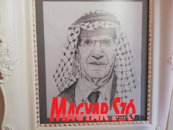 Dr. Szakmány Major Edit, egykori kolléganője készített róla portrét (Tóth Péter felvétele) Dr. Szakmány Major Edit, egykori kolléganője készített róla portrét (Tóth Péter felvétele)