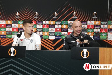 Žarko Lazetić és Miloš Pantović a tegnapi sajtótájékoztatón (A szerző felvétele)