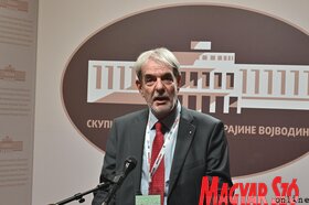 Világhírű nőgyógyászok, szülészorvosok és kutatók tanácskoznak Újvidéken