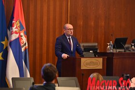 Világhírű nőgyógyászok, szülészorvosok és kutatók tanácskoznak Újvidéken