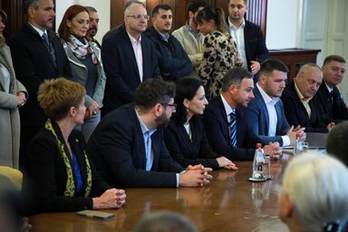 Tegnap a Srbija protiv nasilja koalíció is átadta a listáját (Fotó: Beta)