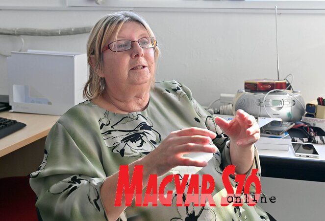 Dr. Sonja Pavlović, a Molekuláris Genetikai és Génmérnöki Intézet ritka betegségekkel foglalkozó részlegének vezető tudósa (Ótos András felvétele) Dr. Sonja Pavlović, a Molekuláris Genetikai és Génmérnöki Intézet ritka betegségekkel foglalkozó részlegének vezető tudósa (Ótos András felvétele)