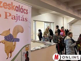 A Petőfi Sándor MMK-ba látogatott a Mézeskalács csapata