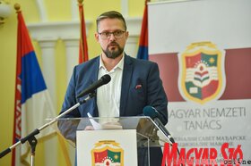 Az MNT oktatási stratégia-tervezetének közvitája Szabadkán