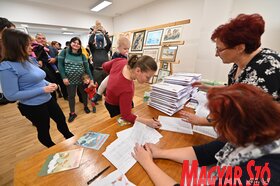 Ringató foglalkozás és babacsomagosztás az újvidéki Petőfi Sándor Magyar Művelődési Központban