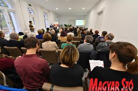 Az MNT kulturalis stratégiájának közvitája Torokkanizsan