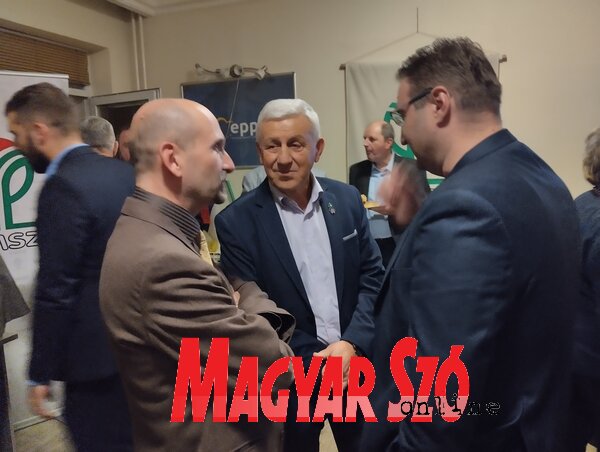 Miklós Hajnalka felvétele Miklós Hajnalka felvétele