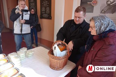 Az akció során naponta 50 tál ételt osztanak ki, fotó: Kancsár Izabella