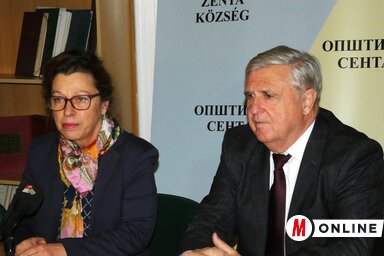 Tamás Tünde és Czegledi Rudolf polgármester, fotó: Horváth Zsolt