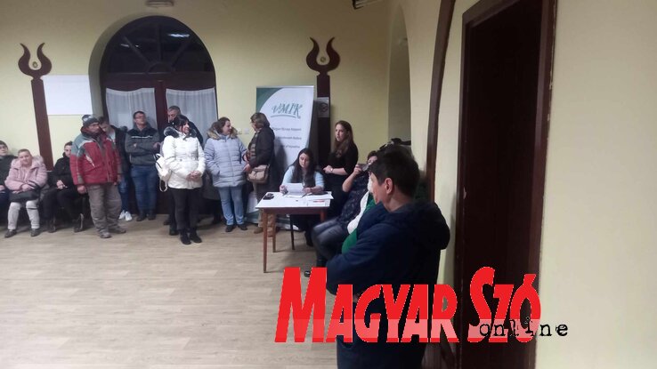 A legtöbb ösztöndíjas óbecsei középiskolába jár (Fotó: Albert Éva felvétele) A legtöbb ösztöndíjas óbecsei középiskolába jár (Fotó: Albert Éva felvétele)