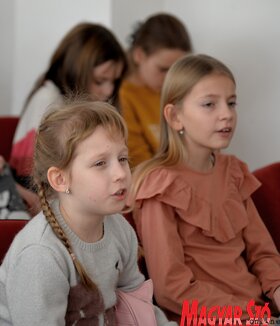 Székházunkban vendégül láttuk a Mézeskalács kis olvasóit