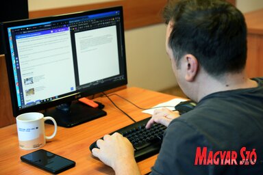 Több mint  4000 szabadúszó regisztrált az új, önadózási portálon (Dávid Csilla illusztrációja)