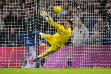 Đorđe Petrović remekelt a Chelsea kapujában (Fotó: Beta)