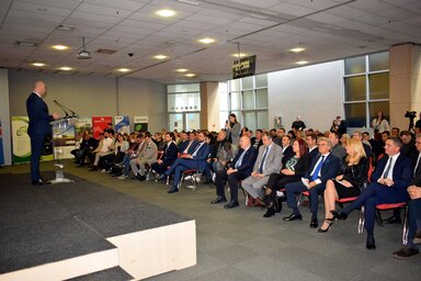 Fontos figyelmet szentelni a fiatal gazdáknak, mivel ők jelentik a jövőt (A tartományi kormány felvétele)