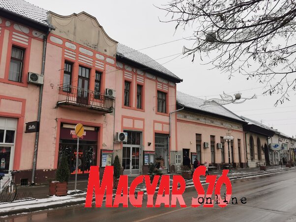 Topolya Község Művelődési Háza (Herceg Elizabetta) Topolya Község Művelődési Háza (Herceg Elizabetta)