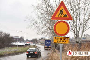 Behajtani tilos, de még nem lehetetlen / Molnár Edvárd felvételei