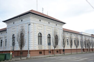 A szenttamási városháza ma (Fotó: Paraczky László)