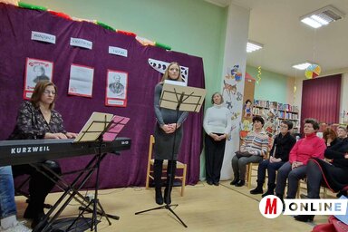 A Külön-leges-legszebb nyelv című előadást mutatták be Péterrévén (Fotó: Kancsár Izabella felvétele)